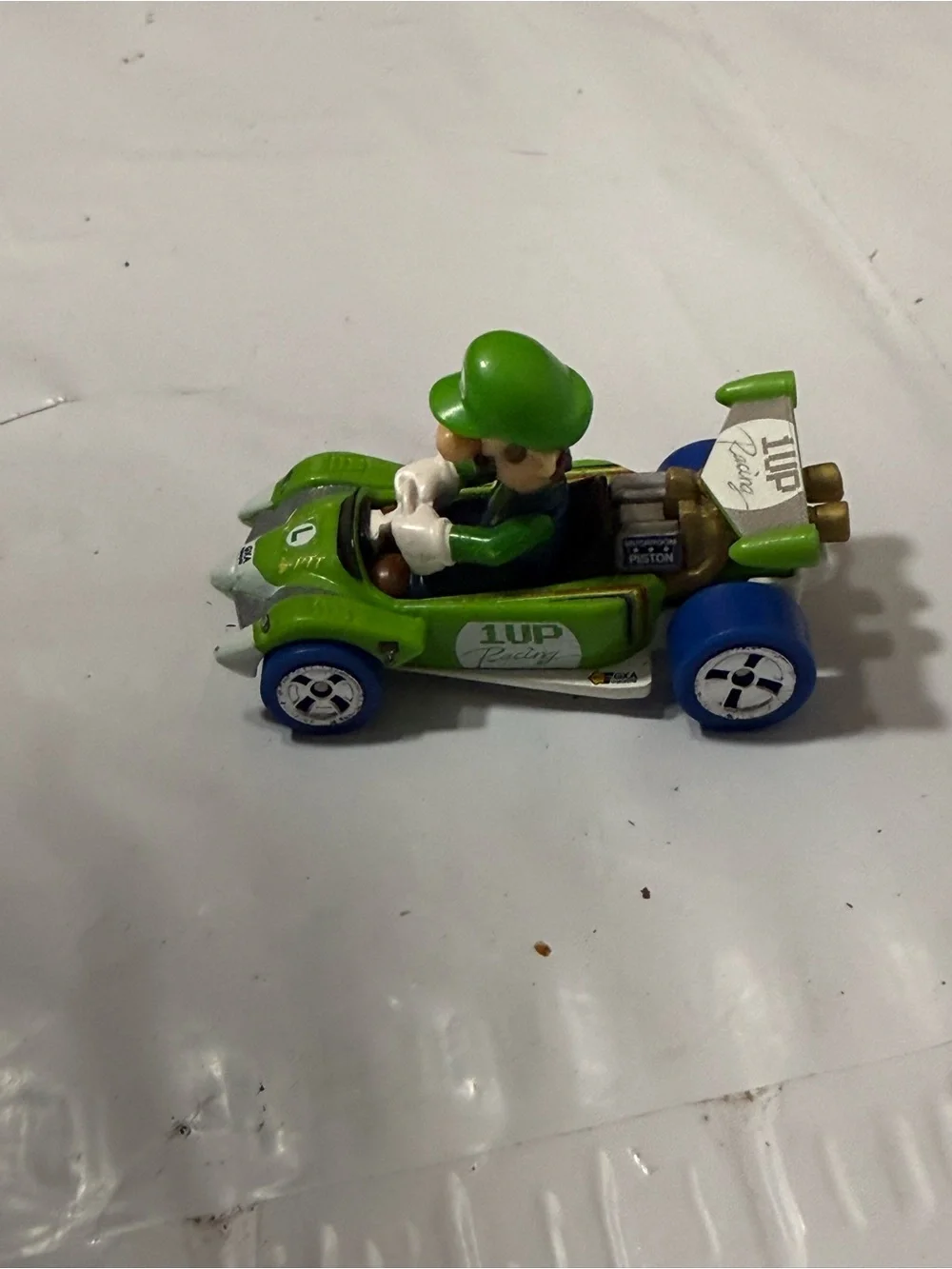 Mario Kart Luigi 1UP Hot Wheels Toy Car